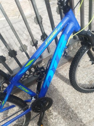 Bicicleta BTWIN 240 Plus Xtreme.
