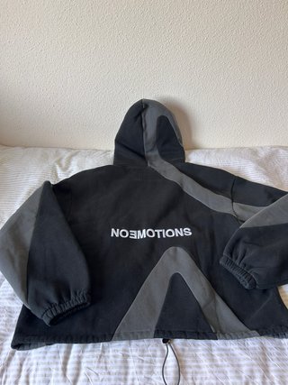 Sudadera NOEMOTIONS con capucha - Talla L