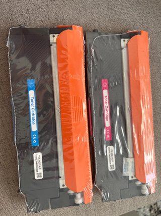 Tóner HP 117A W2071A W2073A sin estrenar