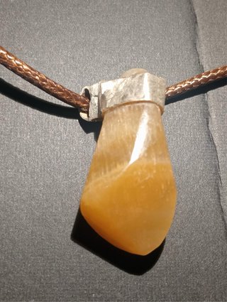 Pétalo de Prehnita Dorada Plata Fina
