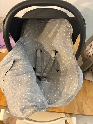 Maxi-Cosi Grupo 0 con Isofix