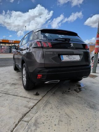 Peugeot 3008 2021