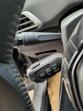 Peugeot 3008 2021