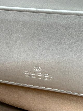 Borsa Gucci Marmont Hobo Bianca e Dorata