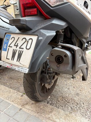Moto Wottan Storm 125 Estropeada