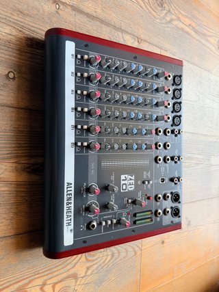 Allen & Heath ZED-10 Mixer USB 10 Canali Leggi ben
