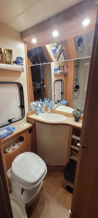 Caravana Hobby 545 KMF De Luxe