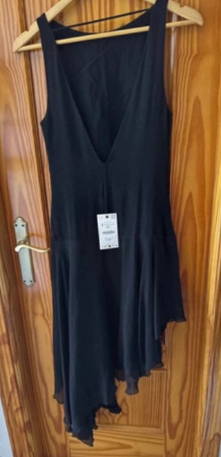 Vestido Zara gasa negro etiqueta
