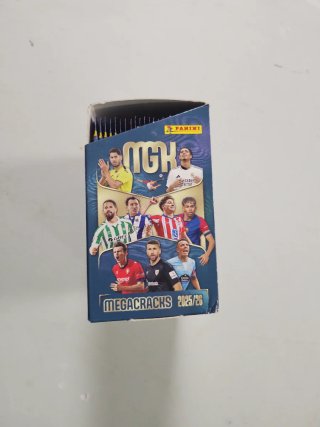 Caja megacracks 25 26 LaLiga Trading Cards