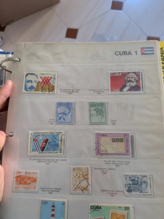 Colección sellos mundo años 70 Planeta-Agostini