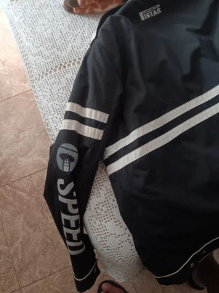 Chaqueta de motorista negra talla xxl