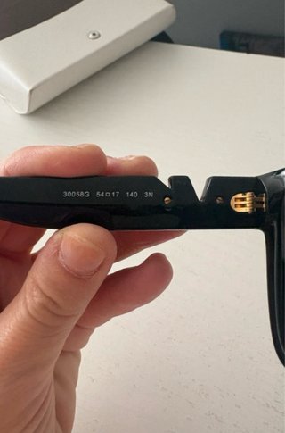 Gafas de sol Michael Kors negras con funda