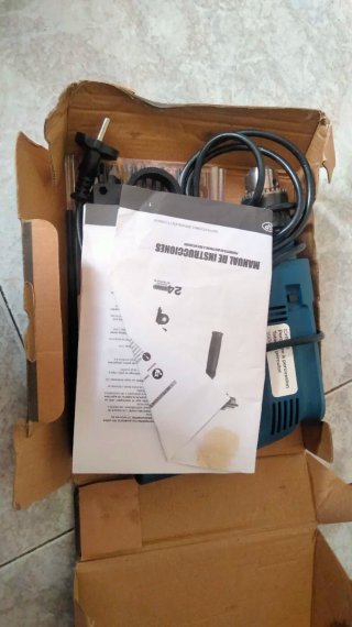 Taladro Percutor 500W + 13 Brocas HSS