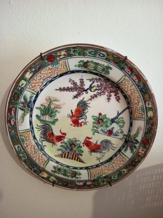 Platos decorativos porcelana. 3€ unidad
