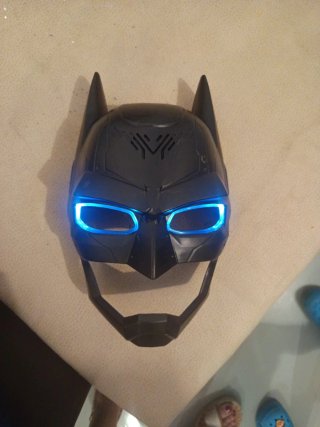 Máscara Batman con luces LED azules