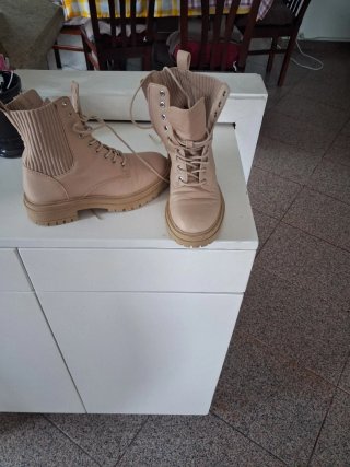 Botas menina bege