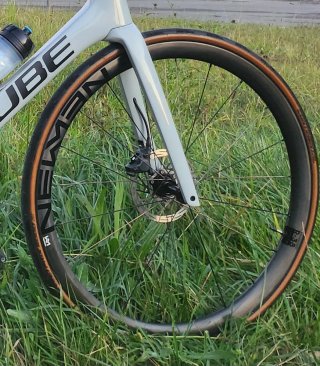Ruedas Newmen 38 carbono bicicleta carretera