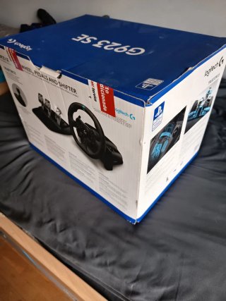 Volante Logitech G923 SE con Pedales y Palanca