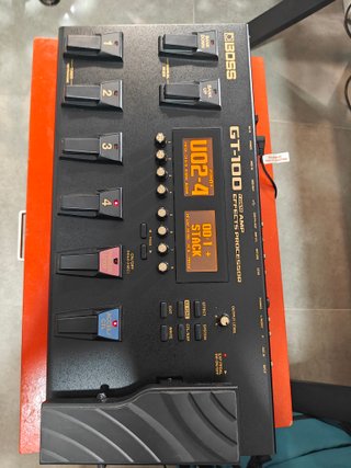 BOSS GT-100 Multiefectos Guitarra