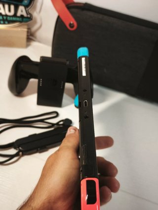 Nintendo Switch + Accesorios