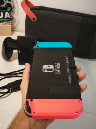 Nintendo Switch + Accesorios