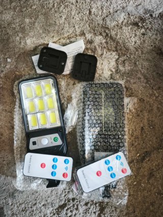 Focos Solares LED Exterior con Mando