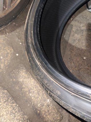 Neumáticos de coche