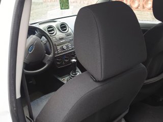 Ford Fiesta Blanco
