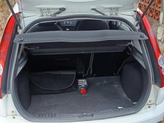 Ford Fiesta Blanco