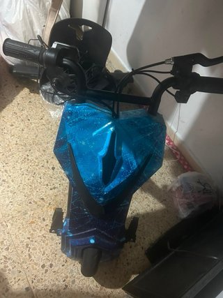 Moto Eléctrica Infantil Negra y Azul