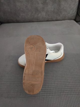 Botas Hummel Steady Game Talla 37