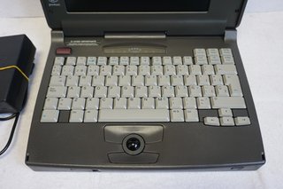 portatil vintage Compaq Armada 1130T Windows 98