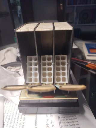 URSS Caja música cigarrera rusa. Carrera espacial