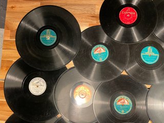 Lote 22 Discos de Pizarra 78 RPM Antiguos