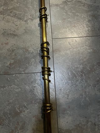 Barra Cortina Dorada Metal