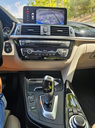 BMW Serie 3 318dA Business