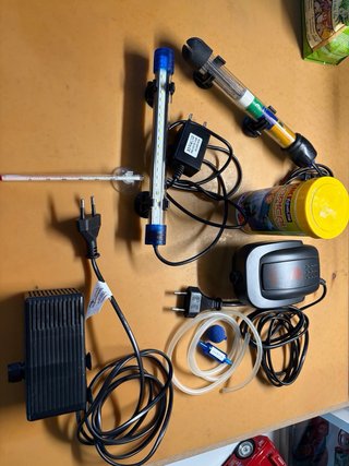 Acuario Aquatlantis 30L + accesorios