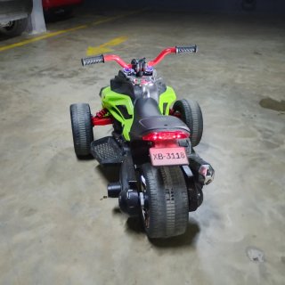 Quad Eléctrico Infantil AIYAPLAY 12V