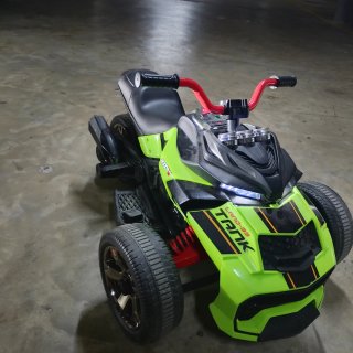 Quad Eléctrico Infantil AIYAPLAY 12V