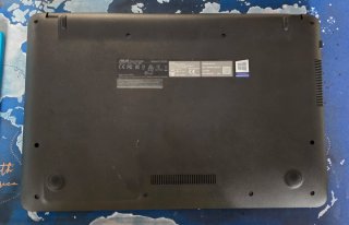 ASUS VivoBook 15 X543B AMD A9 15.6 HD