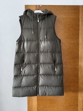 Chaleco talla M acolchado Zara verde militar