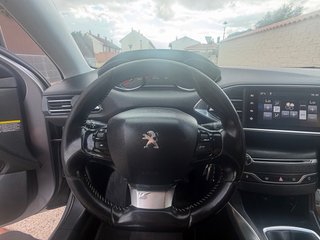 Peugeot 308 2015