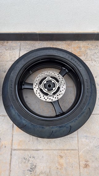 Llantas Kawasaki ZX10R 2023 Michelin