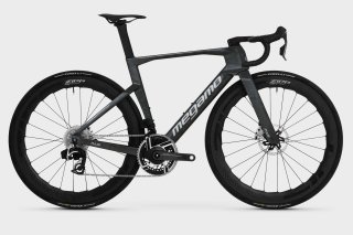 MEGAMO PULSE 00 SLR 2027