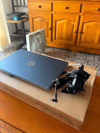 HP 15-fc0241ns Ryzen 5  16 GB RAM 1 TB