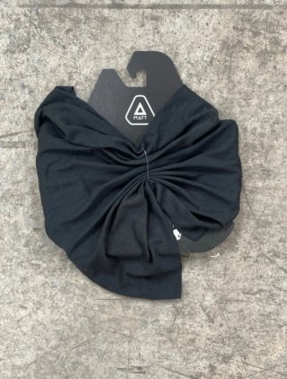 Braga de cuello Matt negra,convertible