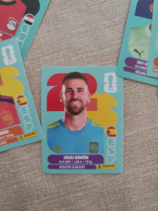 Todo por 2€ , 28 cromos del álbum Panini