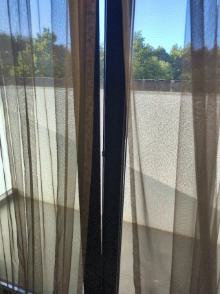Cortinas doradas de tul