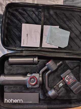 GoPro Hero 11 Black + Gran Lote de Accesorios