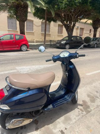 Vespa 125 Azul 2013 - 13.000 km